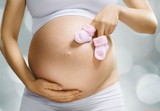 o femeie însărcinată îi transmite papiloame bebelușului
